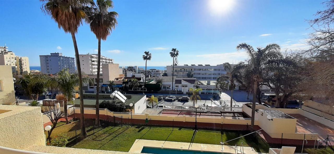 شقة توريمولينوس  في Fantastico Apartamento En La Carihuela المظهر الخارجي الصورة